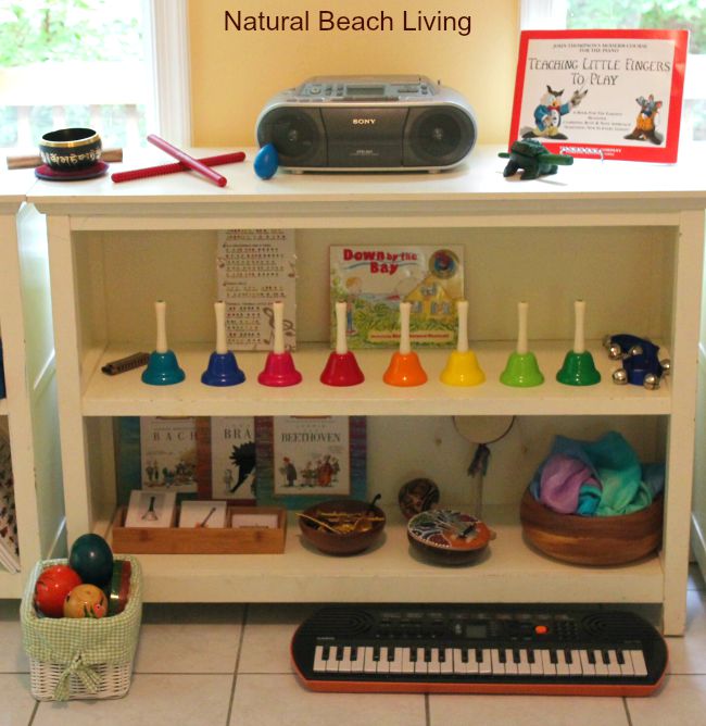 Great ideas for Montessori inspired music for preschoolers. Don't miss the awesome free printables for musical instruments and Montessori Music activities 