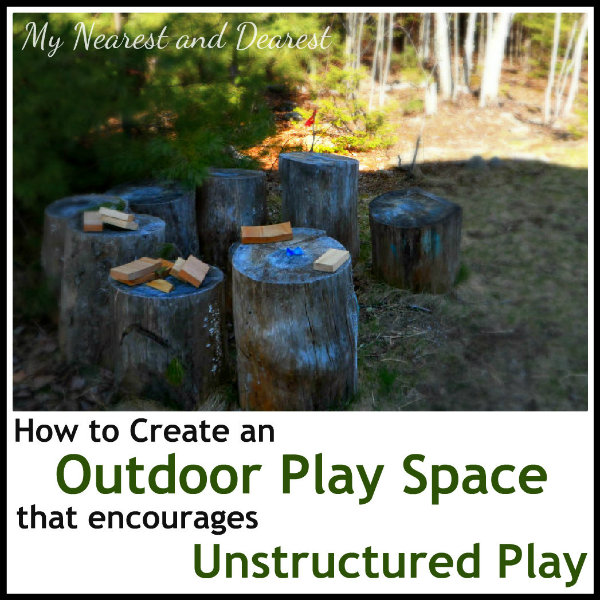 Amazing and Inspiring outdoor play spaces and tips that are perfect for natural living and learning. Perfect backyard play! Waldorf, Reggio, Montessori +