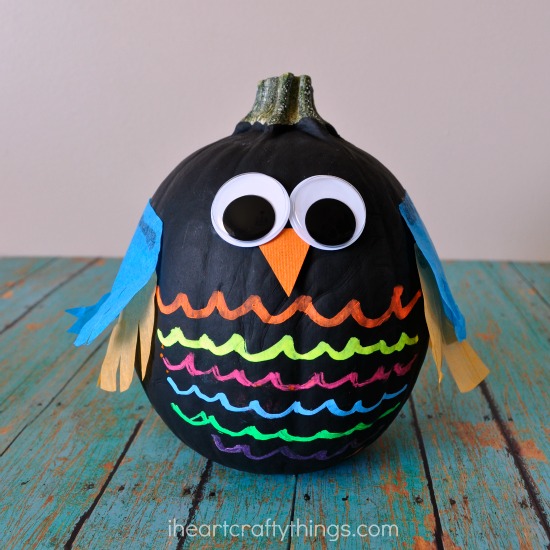 14 Epic No Carve Pumpkins You'll Want to Show Off, Adorable DIY Pumpkins with No Mess, Fall Decorations, Halloween Pumpkin Painting Ideas and Inspiration, with Creative Pumpkin Decorating ideas.
