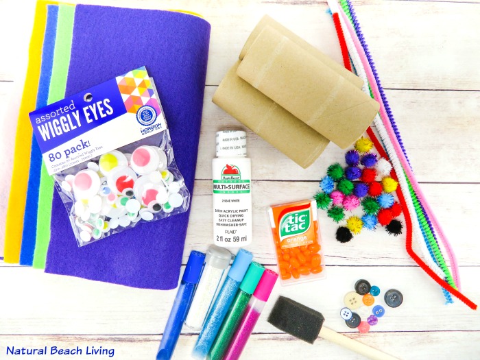 This is the cutest Snowman Family, DIY Toilet Paper Roll Snowman Crafts for Kids that are perfect for Winter, Christmas Craft, Snowman theme, Adorable