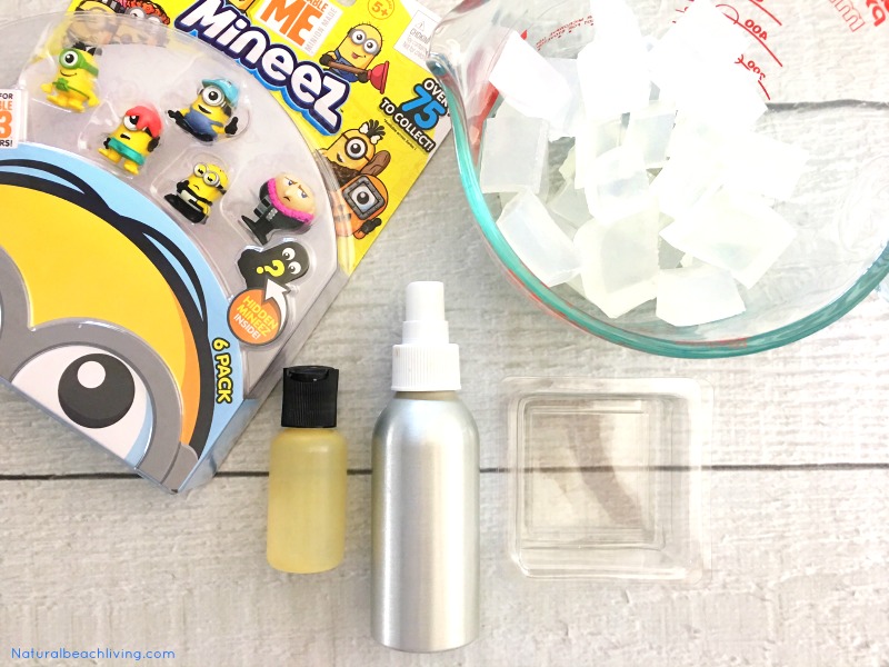How to Make Homemade Soap Minions Style, Despicable Me Minions, Easy Homemade Soap Recipe, Minions Soap, DIY Soap, Cutest Soap Ever, Kids Love it