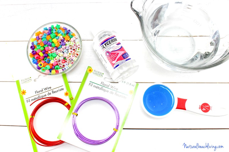 How to Make DIY Bubble Wands & Homemade Bubbles, Summer Activities for kids, Easy to make homemade bubble wands, Party ideas, Gift ideas, Crafts for kids