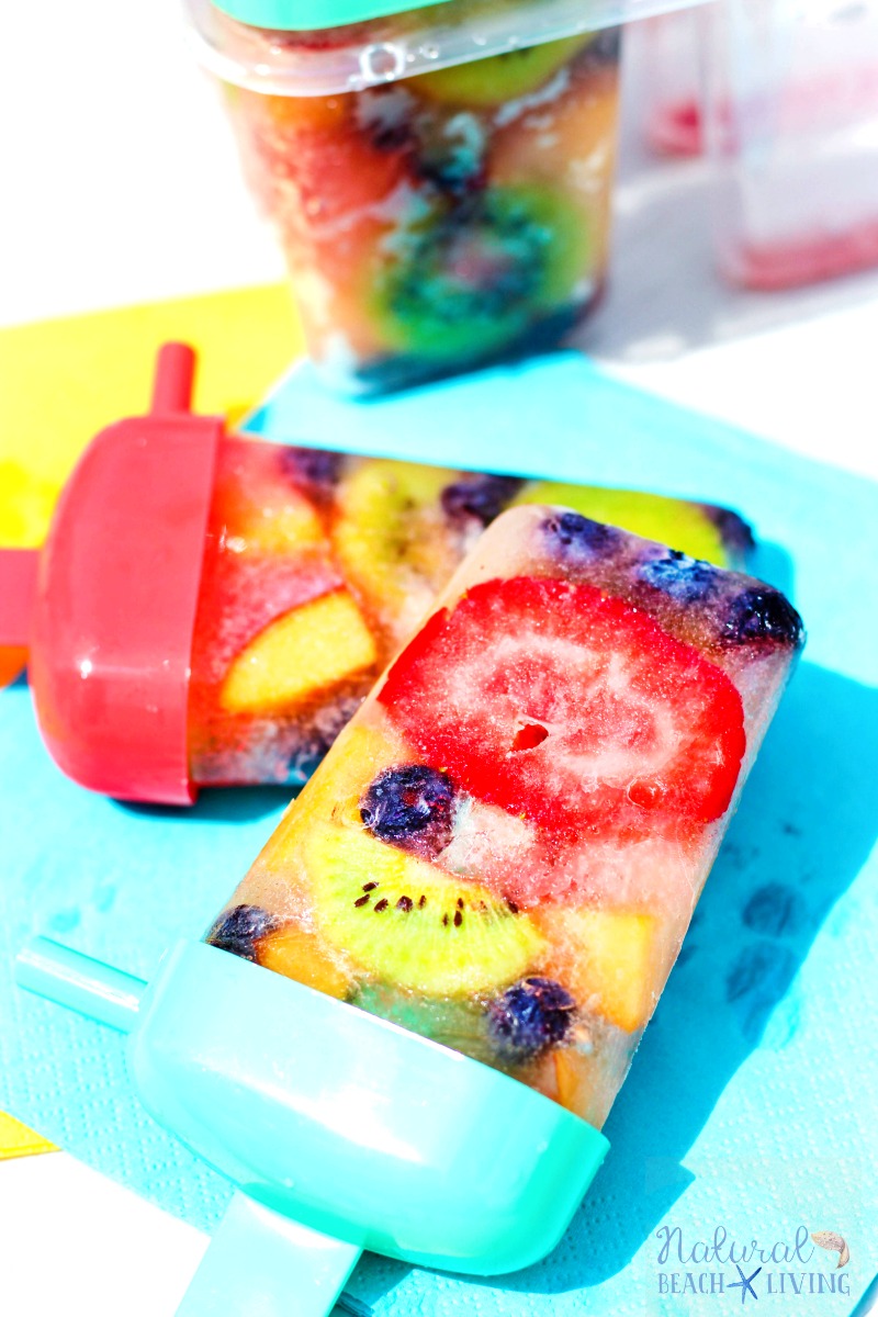 Healthy Homemade Fruit Popsicles, Fresh Fruit Popsicles, Summer treats for kids, delicious real fruit popsicles, easy to make snack idea, Healthy Snack, Yum