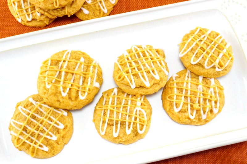 Here, you will learn HOW TO MAKE THE BEST pumpkin spice sugar cookies you've EVER tasted. They are perfect for fall parties, Thanksgiving gatherings, or just a cozy autumn day at home, Pumpkin Spice Recipe, Delicious Pumpkin Spice Cookies, Easy Pumpkin Spice Cookies