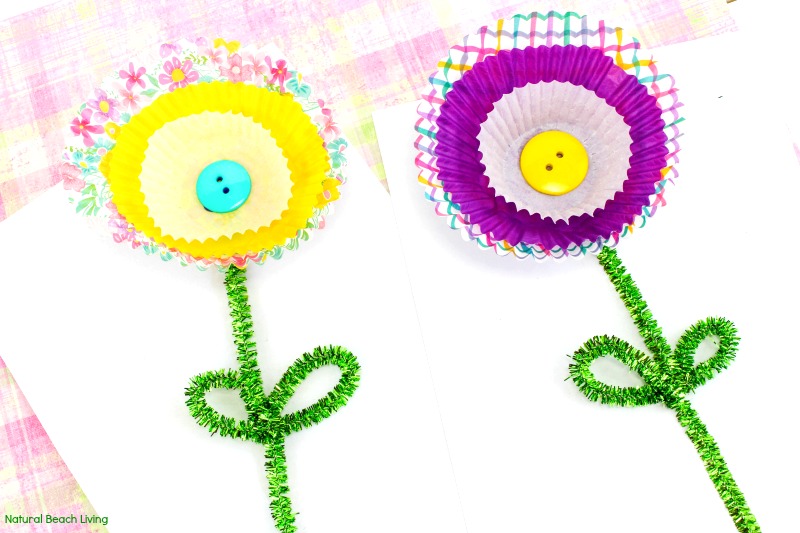 Cupcake Liner Flower Craft, Spring Flower Craft, Your kids will love making this flower craft, A lovely Mother's Day Craft idea for kids to make. spring craft, Flower Theme for preschoolers, Add this craft idea to any flower unit, Cupcake Liner Flowers, Paper Flower Craft, flower crafts for kids, Spring flower crafts for Preschoolers