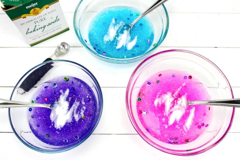 THE BEST Contact Solution Slime, This is the perfect Unicorn Slime made with only a few ingredients for fun sensory play. This Slime Recipe with Contact Solution ia an easy Glitter Glue Slime Recipe, See How to Make Slime with Contact Solution and How to Make Unicorn Slime with your kids