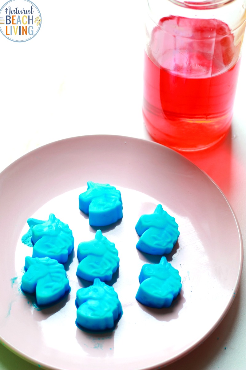 A Fun Unicorn Science Activity for toddlers and preschoolers. This Baking Soda and Vinegar Science Experiment is perfect for science experiments or sensory play explorations. Add this to your Unicorn Activities or for a Unicorn Party Idea, it's an Easy Science Experiment for kids