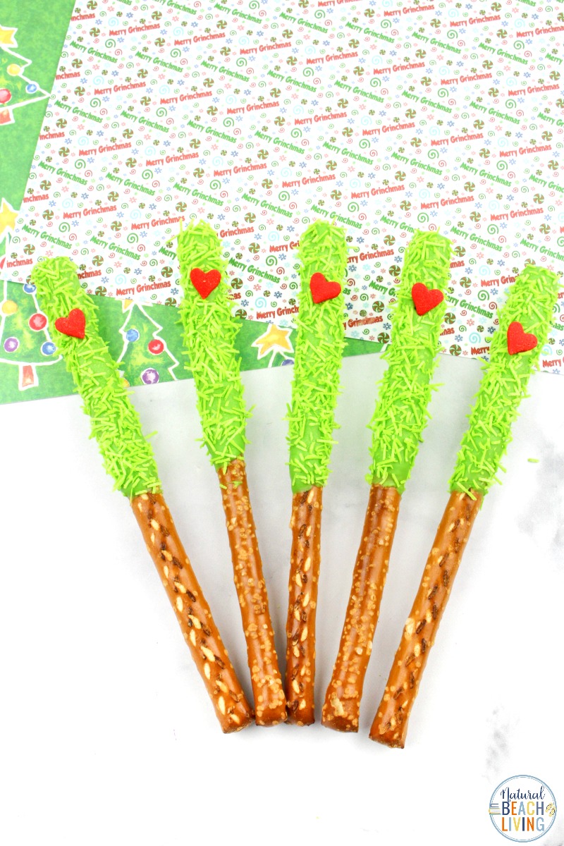 Over 35 Christmas Crafts for Tweens and Teens, With lots of Christmas slime recipes, cool DIY gifts, fun ornaments, and other Christmas craft ideas, your tweens and teens will be busy making and creating easy crafts all holiday season.