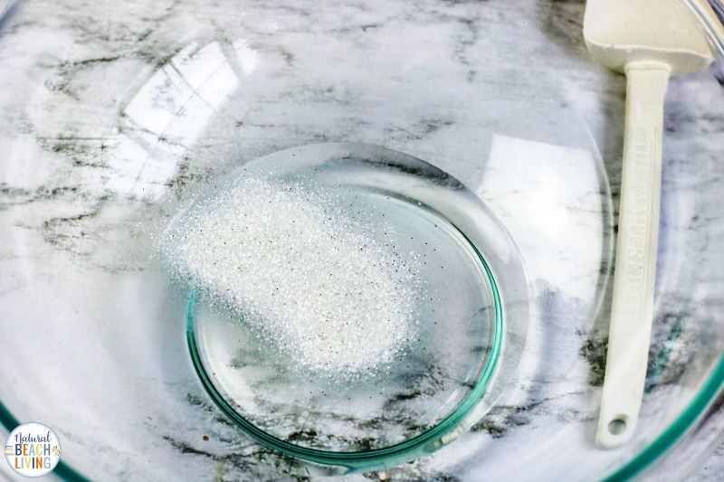 The Best 4th of July Slime Recipe! This red, white, and blue slime is a great patriotic slime to make and play with for the 4th of July, Memorial Day, or any other patriotic holiday. This easy slime recipe mixes science, chemistry, sensory play and hands on learning into one awesome fourth of July activity.