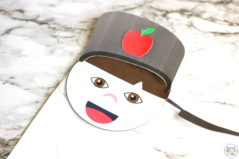 Celebrate fall and John Chapman with your preschoolers by having fun with apple crafts and this Johnny Appleseed Craft. Here we Include step-by-step directions with pictures for creating a fun paper bag craft that kids can make and enjoy using as a puppet. Paper Bag Puppet, Apple Activities and Johnny Appleseed Projects 