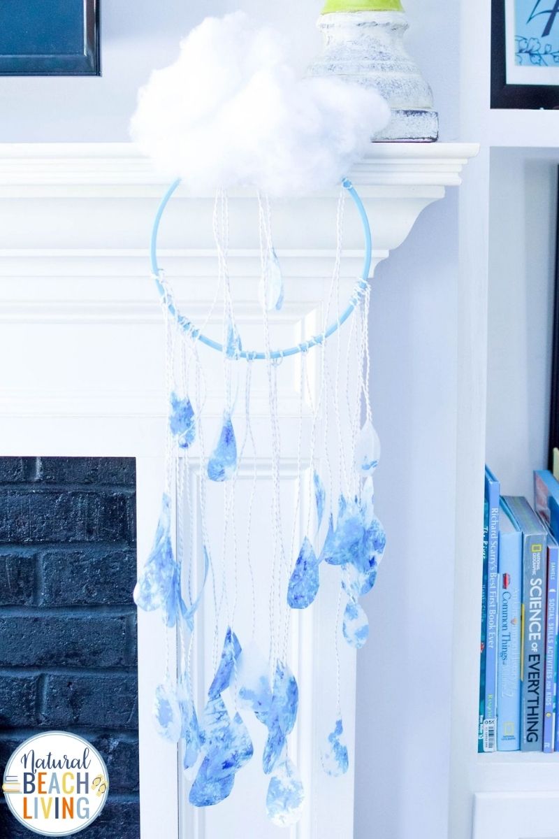 Teaching children about weather helps reinforce the seasons which helps to explain rain, rainbows, clouds, and so much more. And this Recycled Crayon Rain Cloud Craft and Cloud Activities for Preschoolers make great Weather Activities, Weather Theme, Use Recycled Materials for Recycled Crafts for an Earth Day Craft