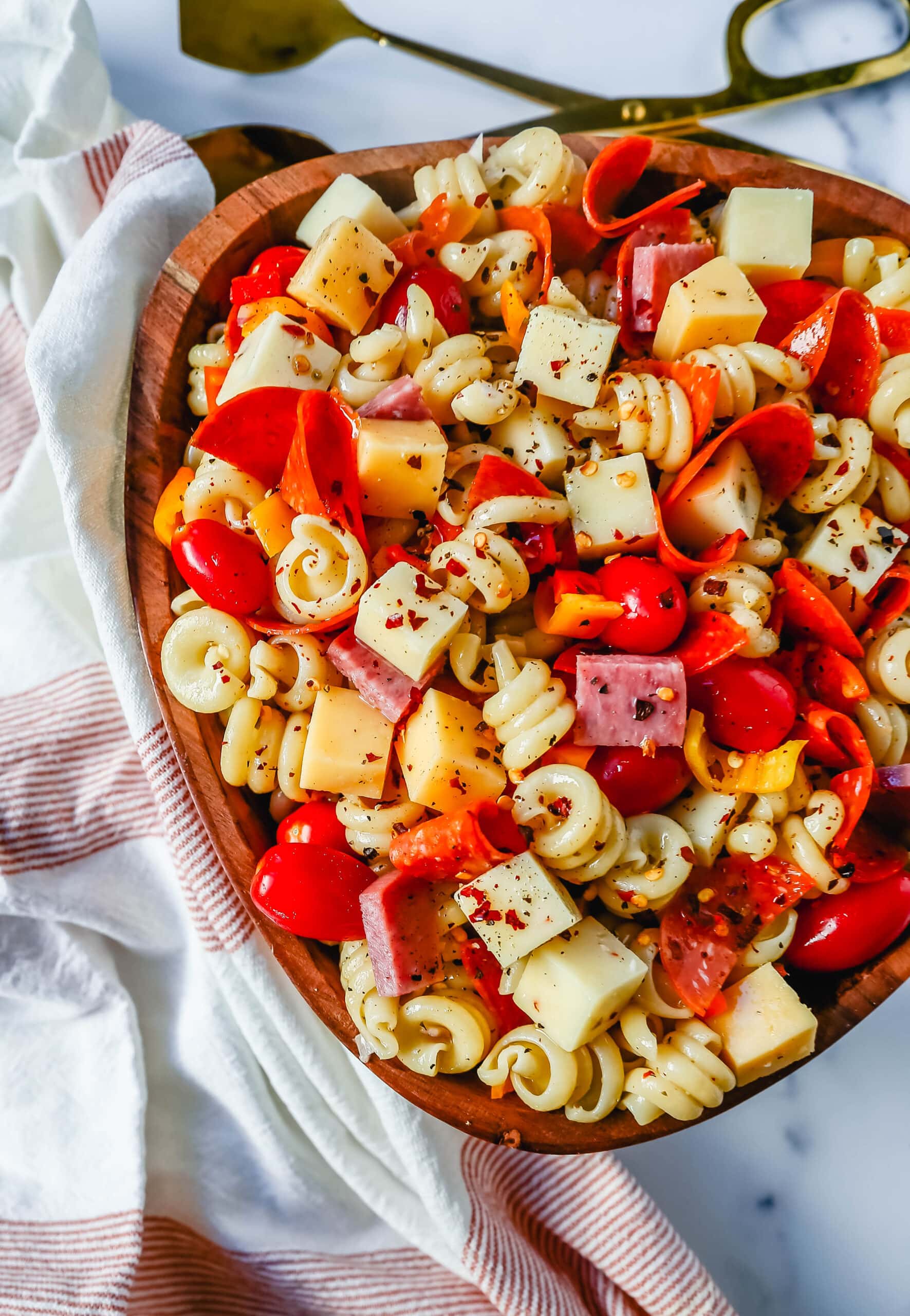 30+ Delicious Picnic Salad Ideas that are sure to satisfy your taste buds and impress your guests. Whether you're looking for a classic salad recipe, easy picnic food ideas, or healthy picnic ideas, we've got you covered. 